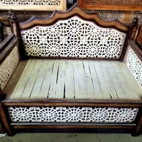 تخت سنتی سایز مبلمانی ۴ نفره ۱۲۲۲|مبلمان خانگی و میز عسلی|اصفهان, زاجان|دیوار