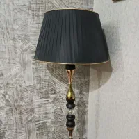 ساعت و آباژور