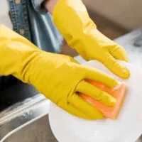 استخدام ظرفشور و نظافتچی
