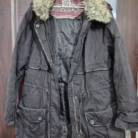 بارونی. مانتو.  مجلسی زنانه .کاپشن سایز۳۸ تا۴۶