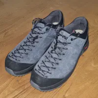 کفش کوهنوردی و پیاده روی سهند سایز 44