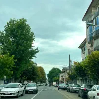 آپارتمان ۸۳ متری استقامت ۱ - نزدیک خیابان اصلی