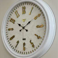 ساعت دیواری رنگبندی