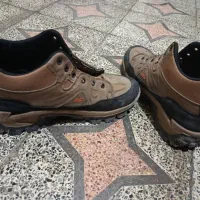 کفش نیم بوت و کفش کوهنوردی|کیف، کفش، کمربند|دورود, |دیوار