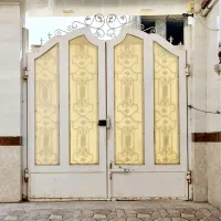 درب حیاط آهنی سالم و محکم|مصالح و تجهیزات ساختمان|برازجان, |دیوار