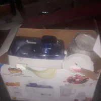 ابمیوه گیری نو تا الان استفاده نشوده صفر|آبمیوه‌گیر و آب‌مرکبات‌گیر|گرگان, |دیوار