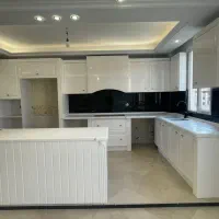 شهرک غرب درختی ۱۳۸/۵متر ۳ خواب بسیار شیک