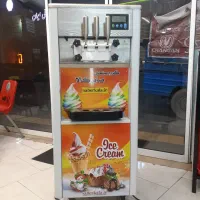 دستگاه بستنی قیفی وشربت سردکن