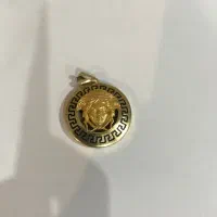 گوشواره وپلاک