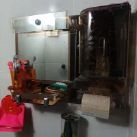 آینه ی روشویی