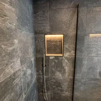 کاشیکاری و سنگ کاری با بالاترین کیفیت|خدمات پیشه و مهارت|رشت, گلباغ نماز|دیوار