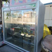 یخچال ویترینی خیلی تمیز موتور بزرگ تضمینی|کافیشاپ و رستوران|اهر, |دیوار