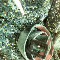 لباس مجلسی|لباس|ری, منصوریه منگل|دیوار