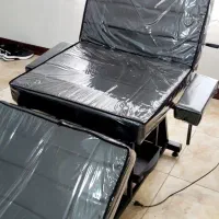 صندلی  تخت تتو پرده میز مبل آینه دیواری و میزآینه