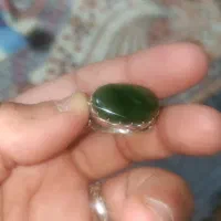 انگشتر یشم طبیعی