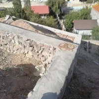 فروش سنگ لاشه قرمز مالون و پیمانکاری سنگ چینی|مصالح و تجهیزات ساختمان|فیروزکوه, |دیوار
