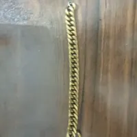 دستبند طلایی رنگ ثابت