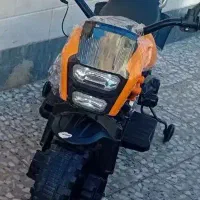 موتور شارژی بنلی گاز رو فرمون و کمکفنردار|اسباب‌‌بازی|قم, یزدان‌شهر|دیوار