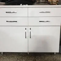 میز کمد دار با چهار کشو