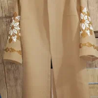 تعدادی مانتو در حد نو