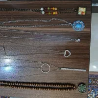 زیورآلات و لاک