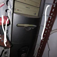 تعدادی از لوازم اضافه دارم می‌خوام بفروشم