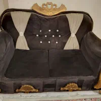 فروش یک دست مبلمان و میز عسلی