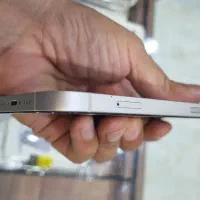اپل iPhone 13 با حافظهٔ ۱۲۸ گیگابایت.۳۰ بار شارژ|موبایل|تهران, شیخ هادی|دیوار