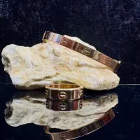 طلای دستبند کارتیه لاو