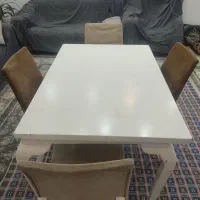 میز ناهارخوری چهار نفره