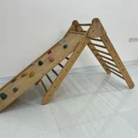 مثلث پیکلر و سرسره چوبی