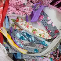 خرده پارچه با پشم شیشه رایگان