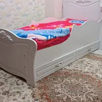 تختخواب نوجوانی به همراه تشک