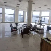 کداگهی427/اجاره ۲۵۰مترفلت/ارتفاع۴/۵طبقه اول