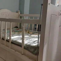 تخت نوزاد|تخت و صندلی بچه|تهران, شهرک آپادانا|دیوار