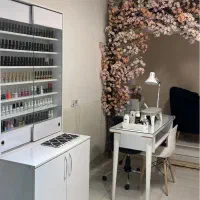 میز و لوازم ناخن