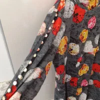 لباس خواب شیک|لباس|رباط‌کریم, مسکن مهر آبشناسان|دیوار