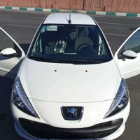پژو 207 TU3، مدل1404، سفید بی رنگ