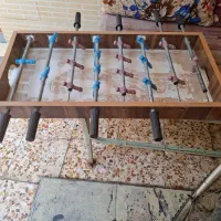 فوتبال دستی کاملا سالم با قیمت مناسب ۲۰۰ تومان