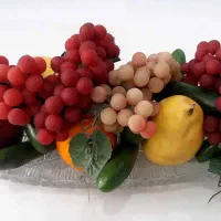 میوه مصنوعی با ظرف کریستال