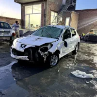 پژو 207مدل96دنده اتومات تصادفی|خودرو سواری و وانت|نقده, |دیوار