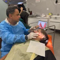 ایمپلنت فقط هفت میلیون و نهصد ضمانتی|خدمات آرایشگری و زیبایی|رشت, گلسار|دیوار