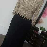 لباس مجلسی و لباس شب|لباس|شیراز, میانرود|دیوار