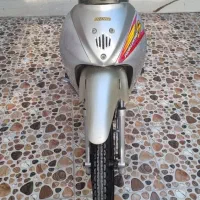 موتور سیکلت طرح ویو