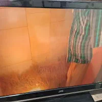 ال سی دی 42 اینچ JVC سالم سالم|تلویزیون و پروژکتور|پیشوا, |دیوار