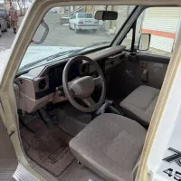 وانت لندکروز ۴/۵مدل ۲۰۰۱|خودرو سواری و وانت|سقز, |دیوار