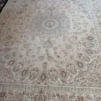فروش فرش طرح ابریشم  دوتا ۱۲متری یک ۹ متری