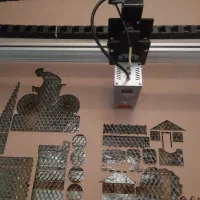 لیزرکاری یسنا و سینا (( برشکاری و حکاکی با لیزر ))