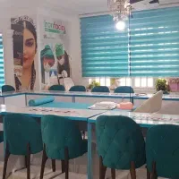 اجاره روزانه سالن اموزش کنفراس و همایش..|اجارهٔ کوتاه‌مدت دفتر کار و فضای آموزشی|شیراز, معالی‌آباد|دیوار