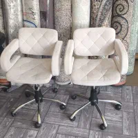 سه عدد صندلی گردون